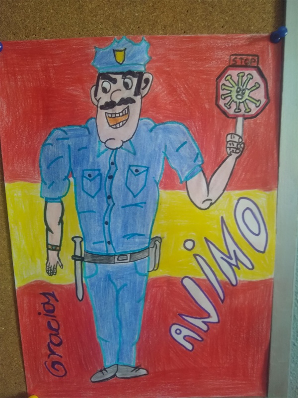Dibujo de la caricatura de un policía, con la bandera de España de fondo y la palabra ánimo escrito en gran tamaño