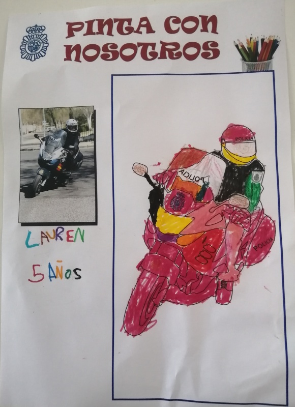 Dibujo coloreado de un policía nacional montado en un motocicleta