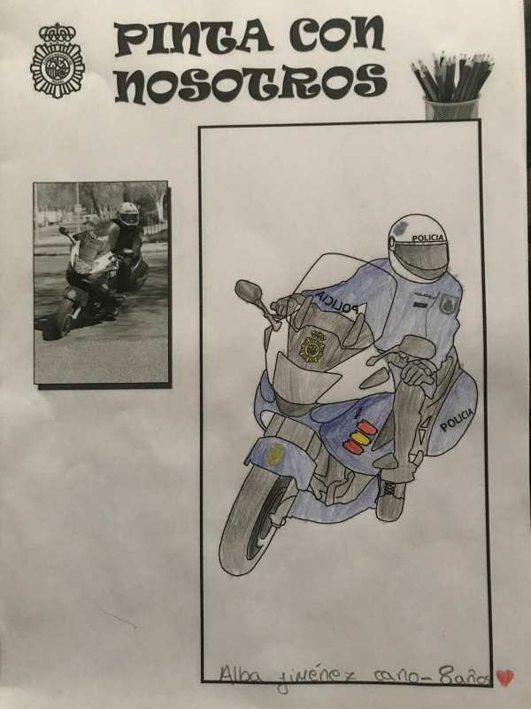 Dibujo coloreado de un policía nacional montado en su motocicleta