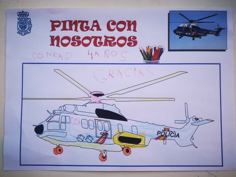 Dibujo coloreado del helicóptero de la Policía Nacional modelo EC-225